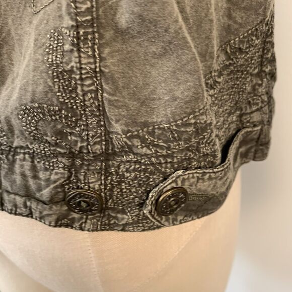 Chico's Olive Green Long Sleeve Lightweight Embroidered Jacket Cotton Size 1 - Picture 6 of 7